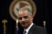 Holder sidesteps questions on phone records
